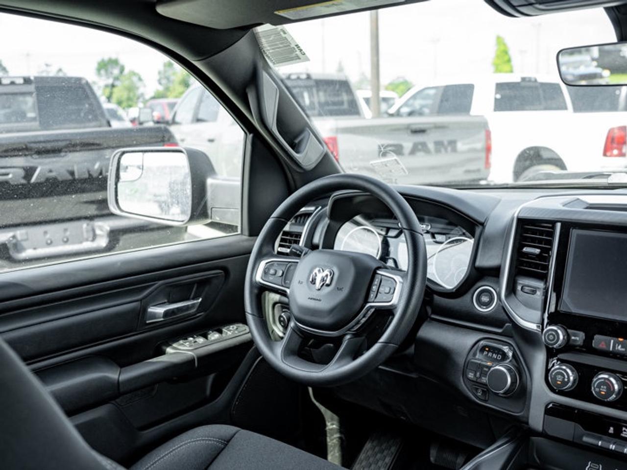 2026 RAM 1500 Express Photo
