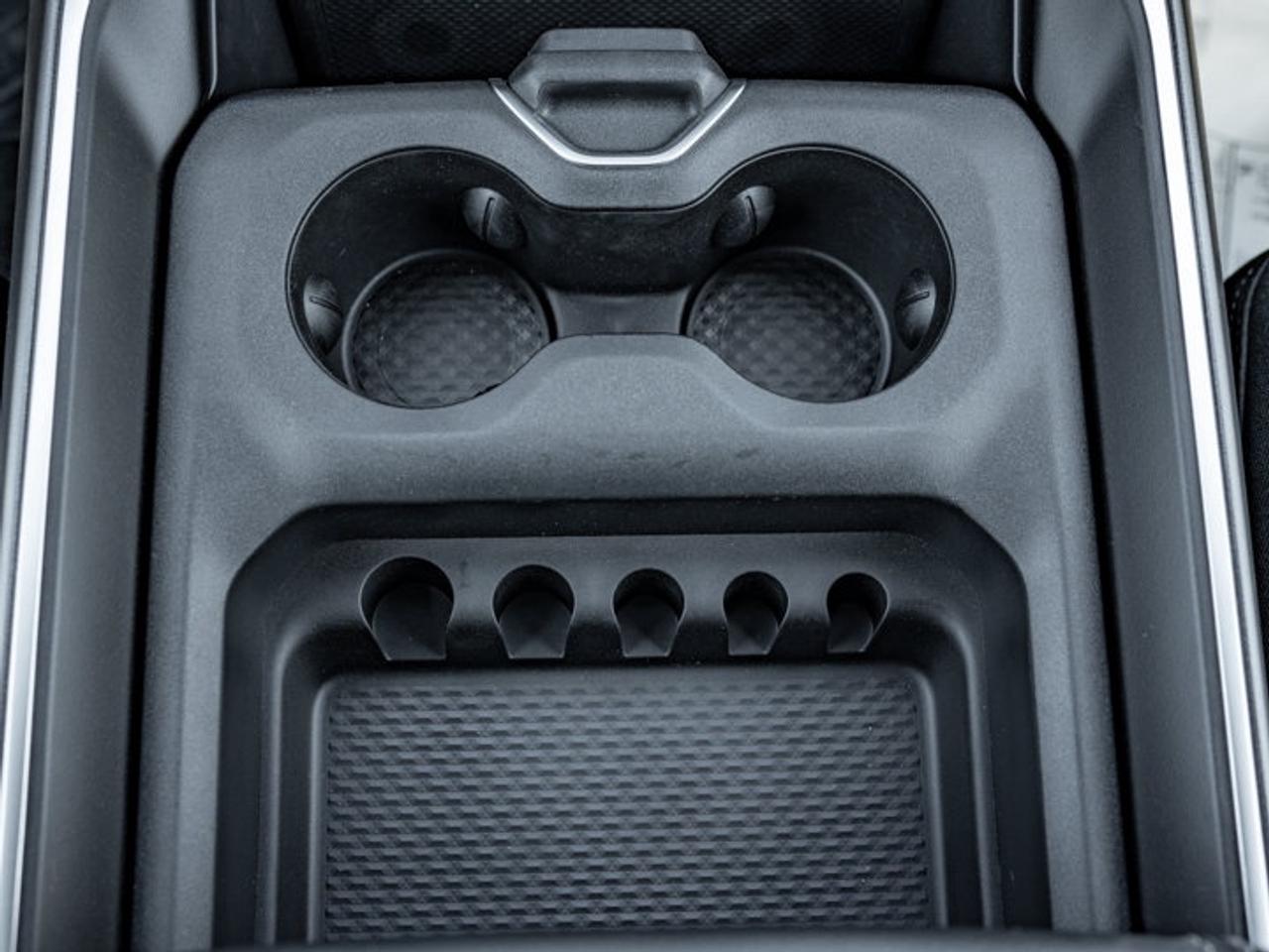 2026 RAM 1500 Express Photo