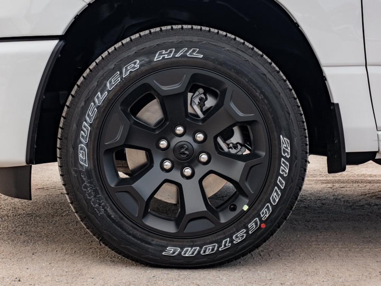 2026 RAM 1500 SPORT Photo