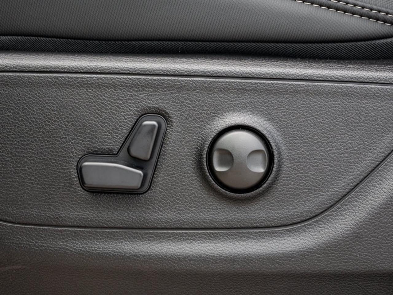 2026 RAM 1500 SPORT Photo