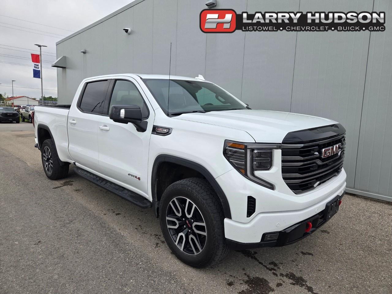 Used 2025 GMC Sierra 1500 Crew Cab Standard Box 4-Wheel Drive AT4 for sale in Listowel, ON