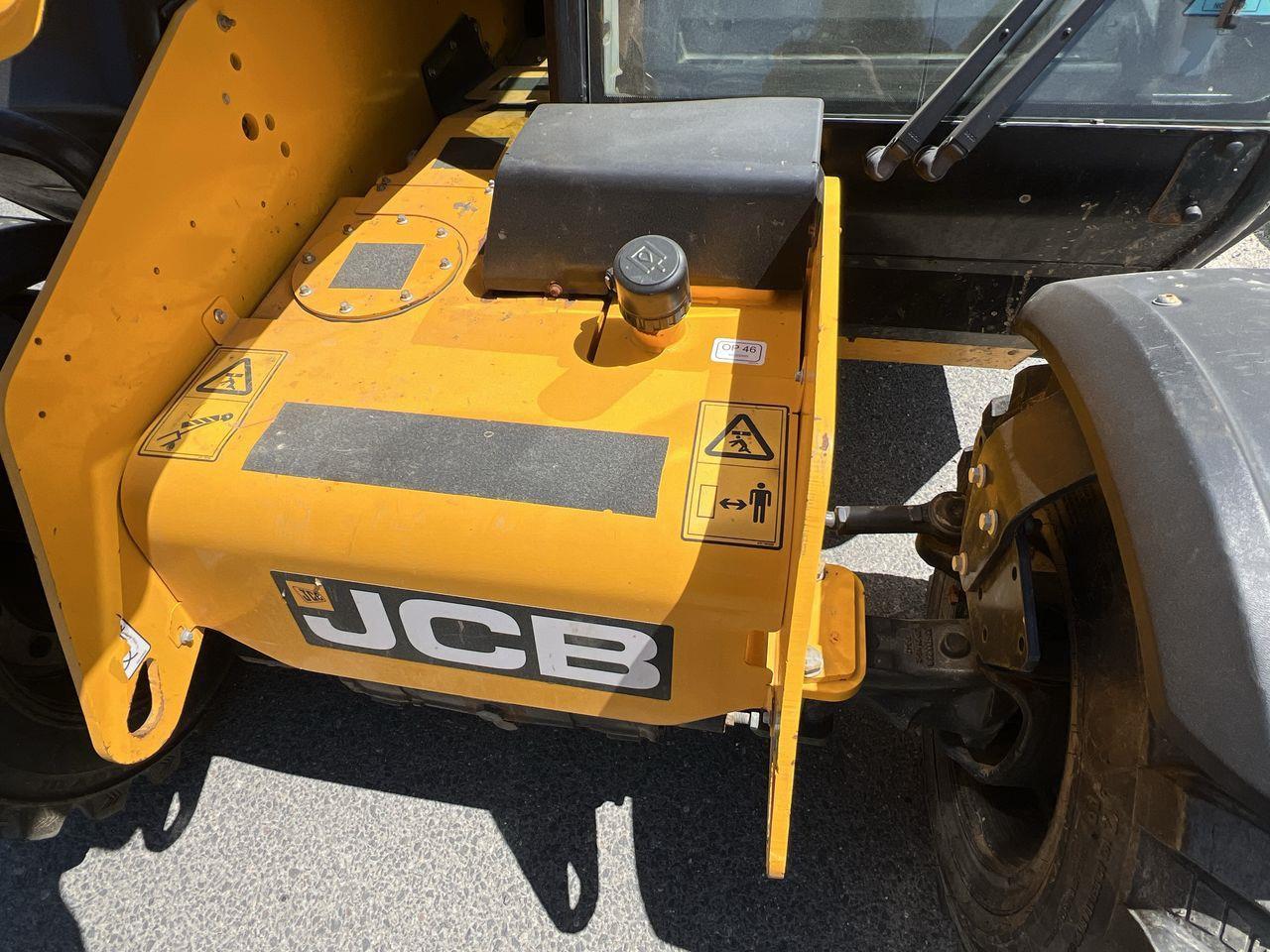 2023 JCB 505-20 TC TELEHANDLER, LIFT CAPACITY OF 5,500 LBS (2,500 KG)!! Photo
