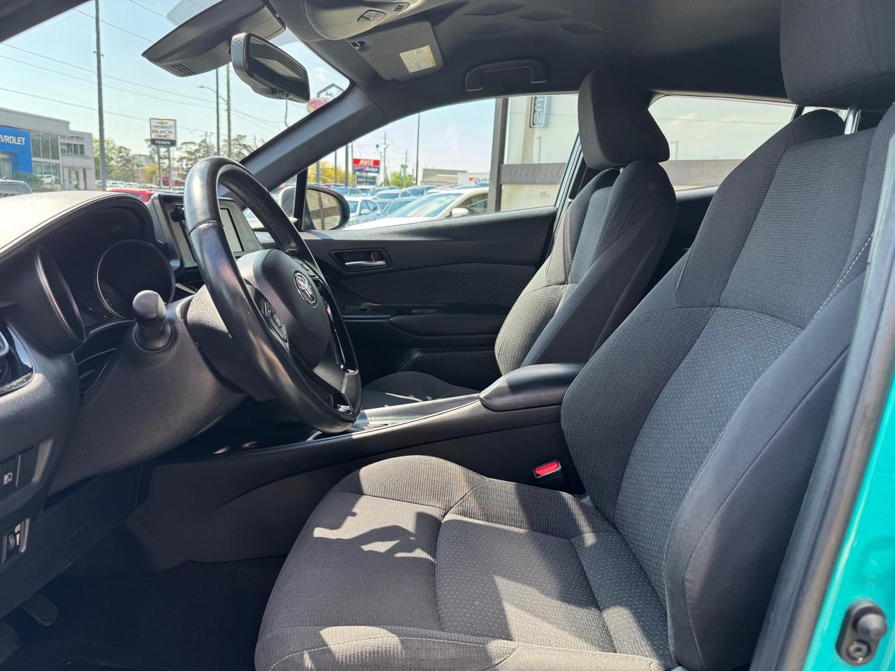 2018 Toyota C-HR XLE Accident Free | Two Tone | Backup Camera | Heated Seats Photo