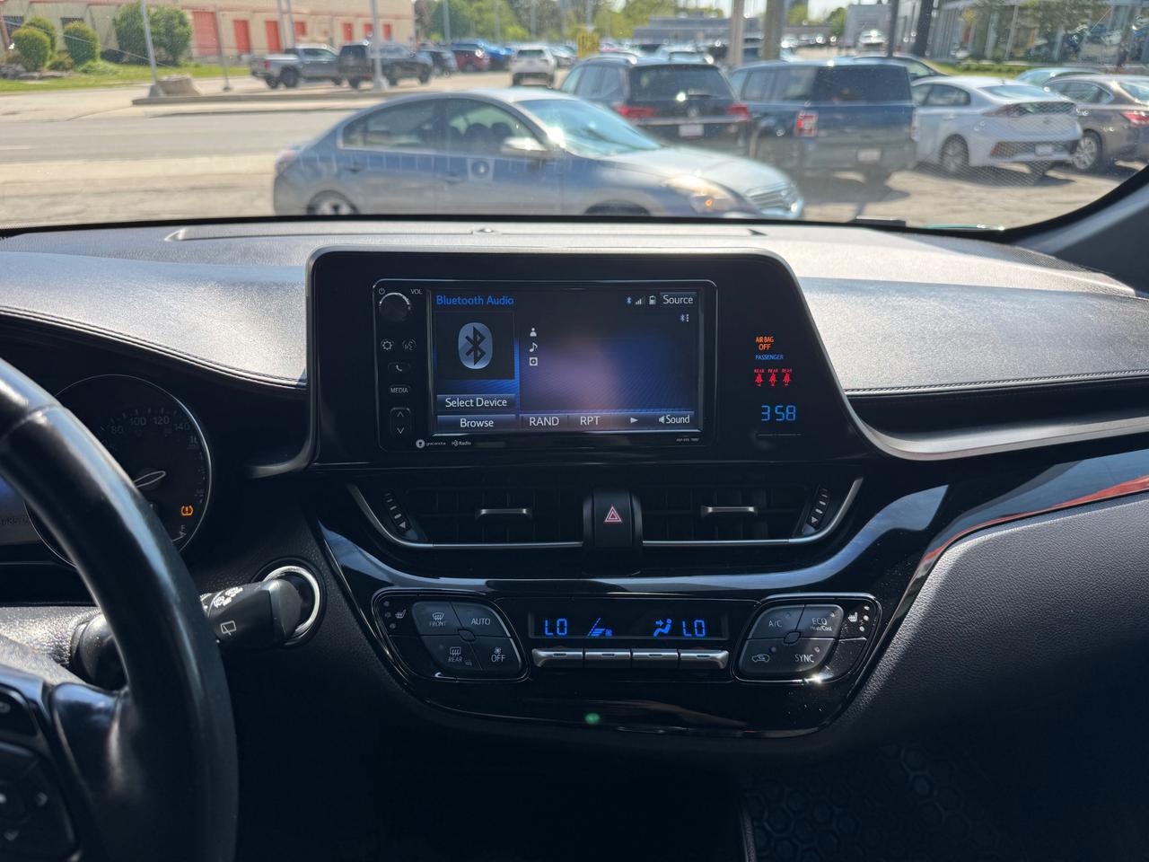 2018 Toyota C-HR XLE Accident Free | Two Tone | Backup Camera | Heated Seats Photo