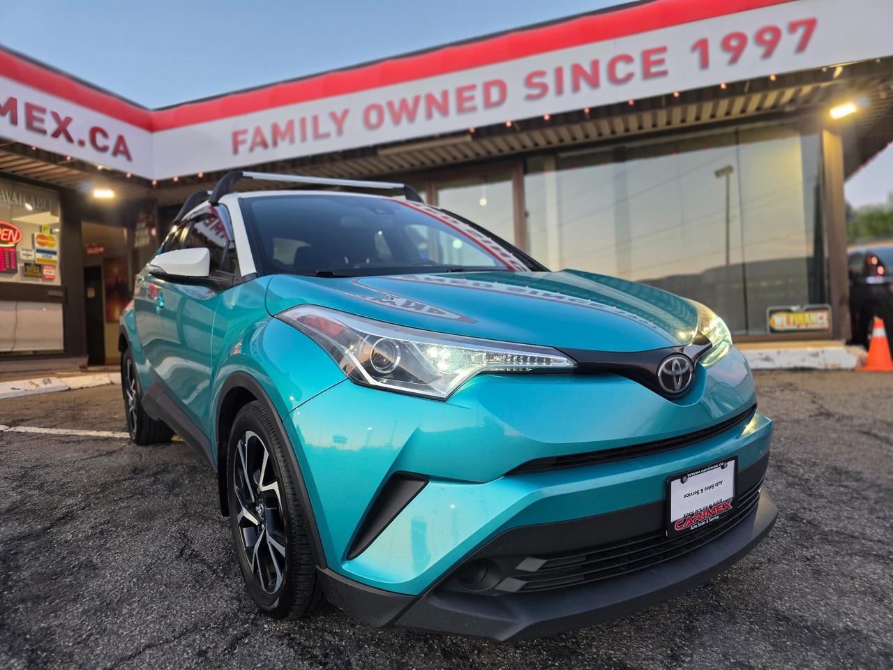 2018 Toyota C-HR XLE Accident Free | Two Tone | Backup Camera | Heated Seats Photo