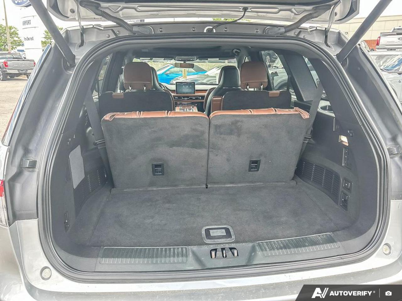 2020 Lincoln Aviator Reserve MOONROOF | ELEMENTS PKG | NO ACCIDENTS | DYNAMIC H Photo
