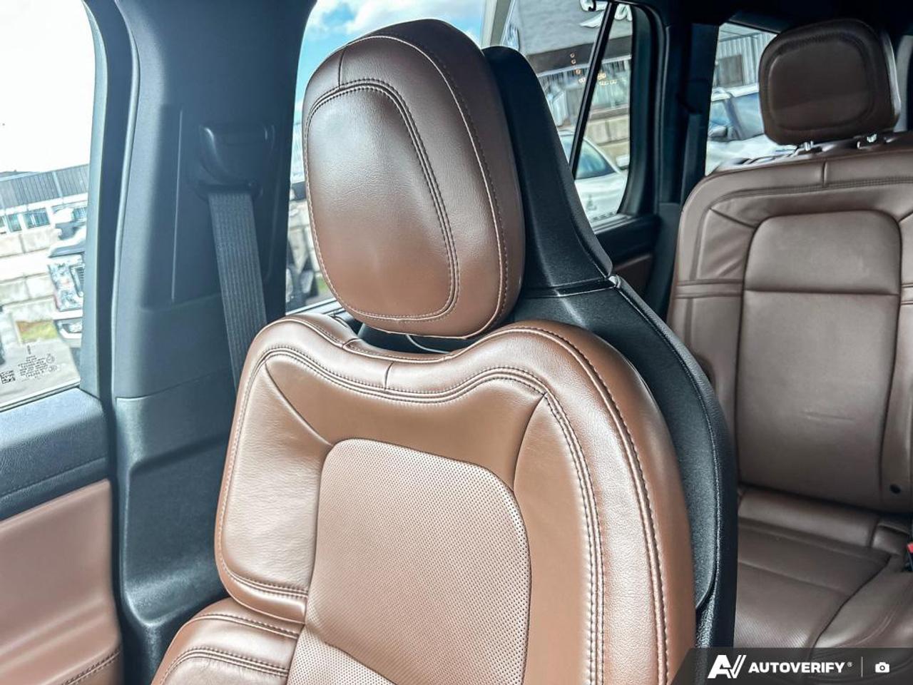 2020 Lincoln Aviator Reserve MOONROOF | ELEMENTS PKG | NO ACCIDENTS | DYNAMIC H Photo