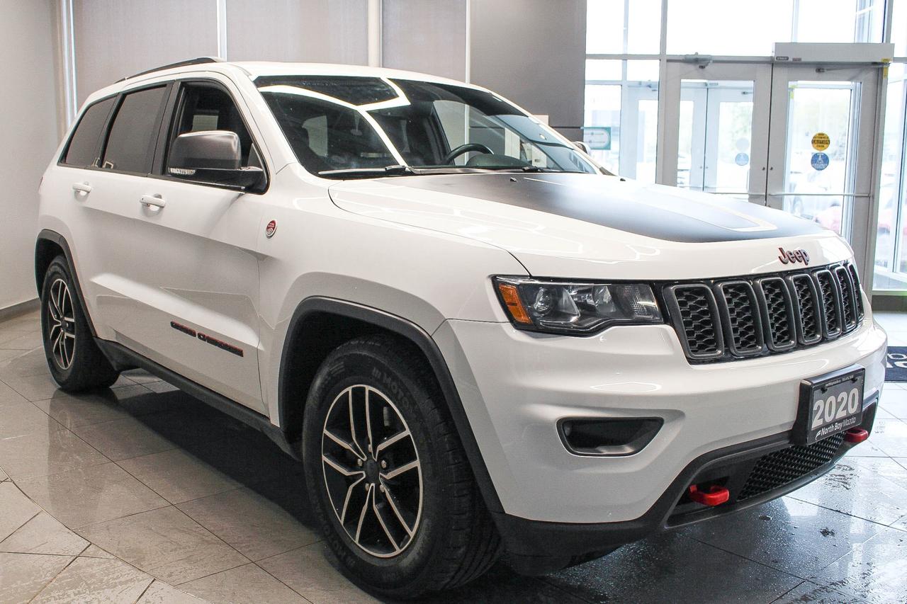 2020 Jeep Grand Cherokee Trailhawk HEATED/VENTILATED FRONT SEATS - NAVIGATION - REMOTE START Photo3