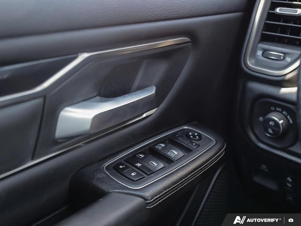 2020 RAM 1500 Rebel RAMBOX CARGO | 9 ALPINE SPEAKER PREMIUM STEREO Photo