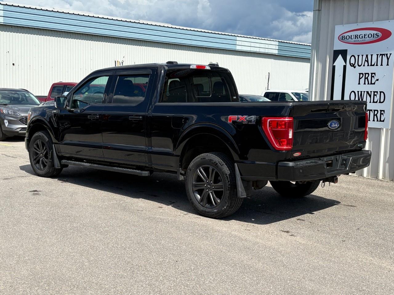 2021 Ford F-150 XLT 4WD SuperCrew 6.5' Box Photo