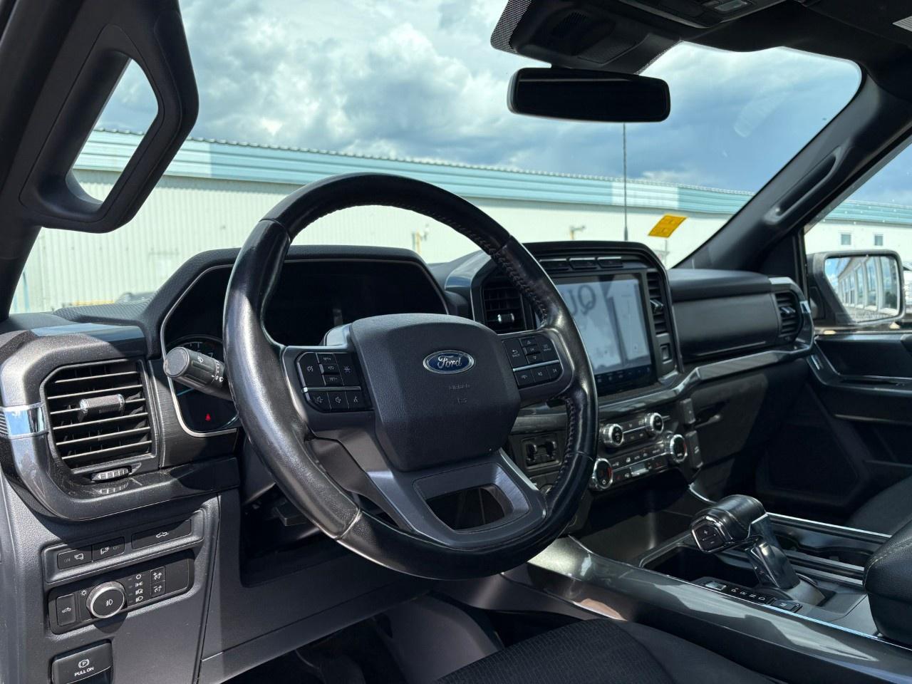 2021 Ford F-150 XLT 4WD SuperCrew 6.5' Box Photo