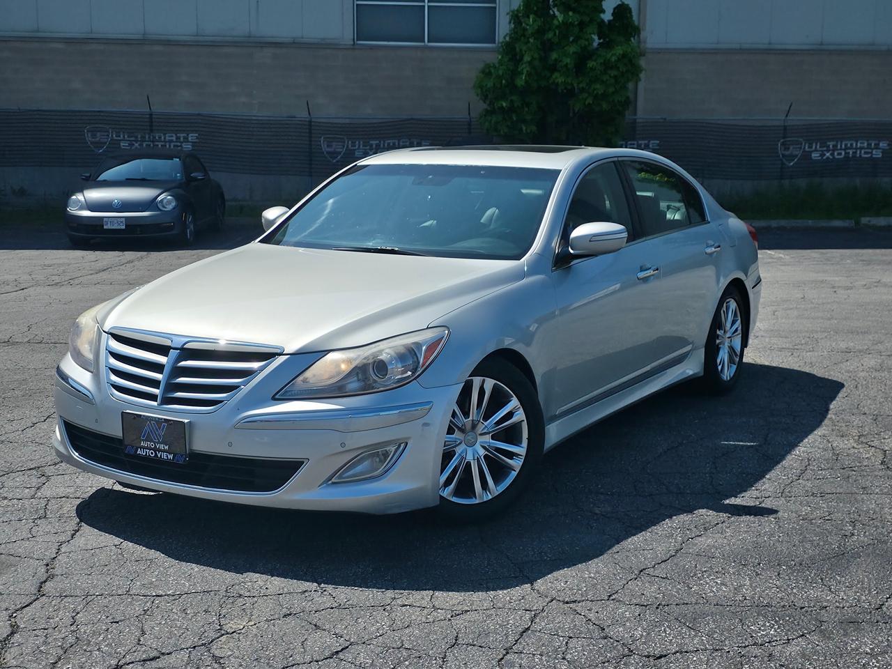 2012 Hyundai Genesis 4dr Sdn V6 w/Premium Pkg *GREAT SERVICE HISTORY* - Photo #1