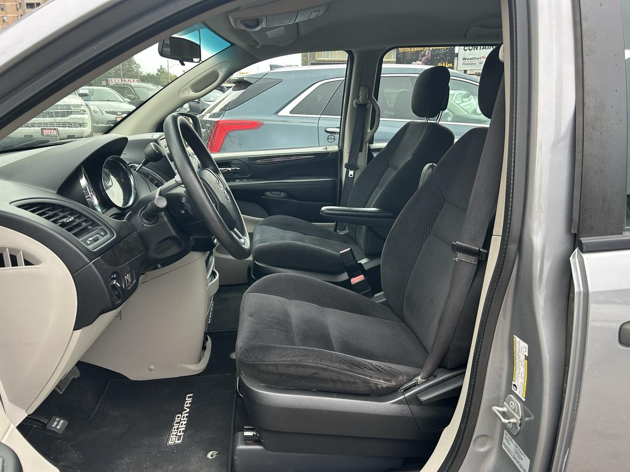 2015 Dodge Grand Caravan CANADA VALUE PACKAGE Photo