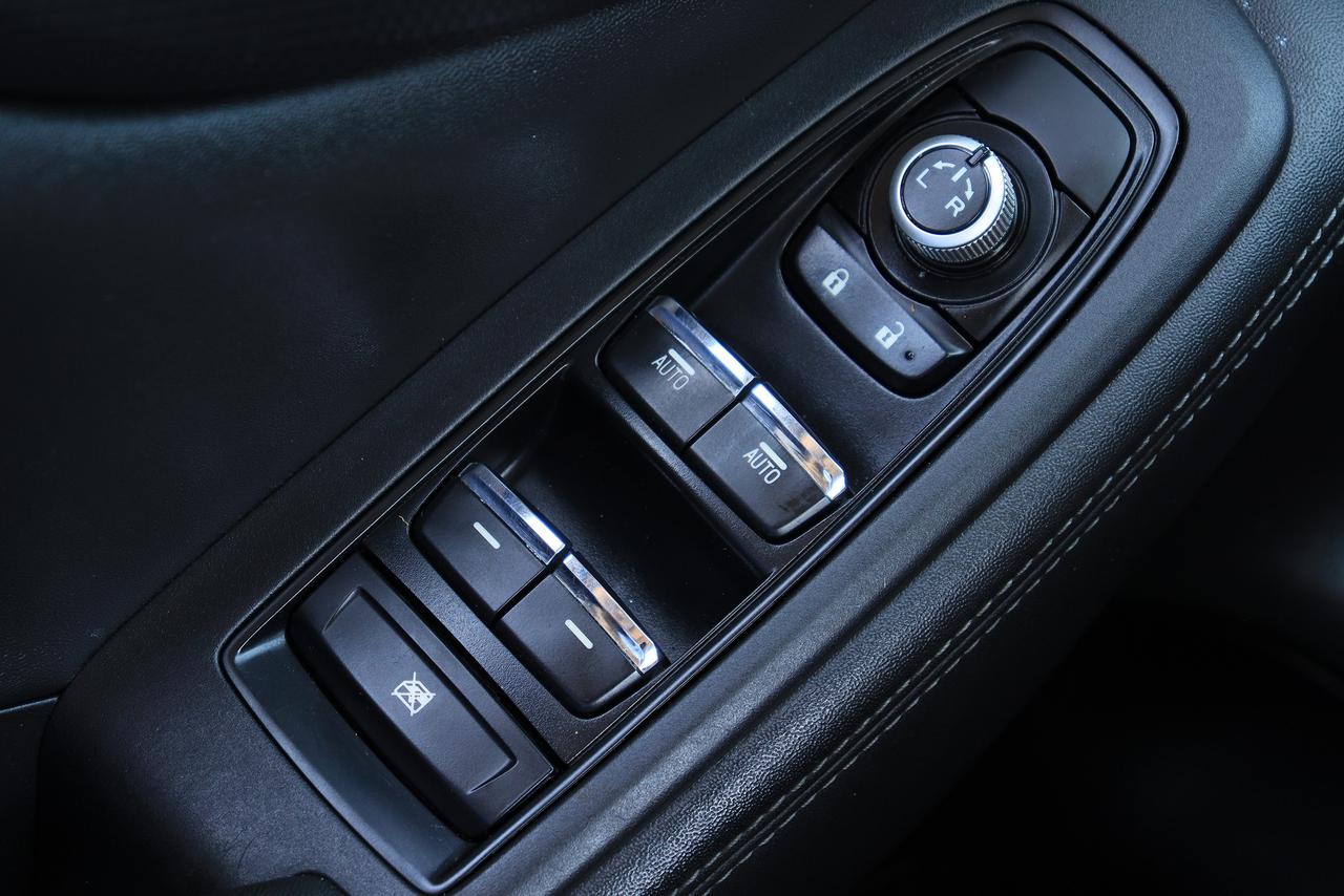 2019 Subaru Forester Limited | AWD | Leather | Roof | Nav | Cam & More! Photo19