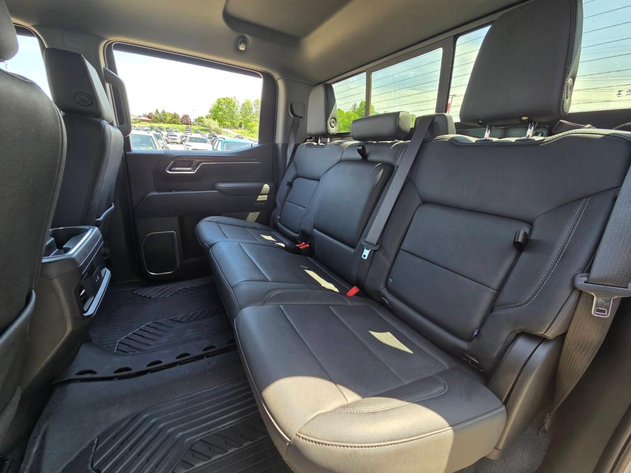 2025 Chevrolet Silverado 1500 Crew Cab Short Box 4-Wheel Drive RST Photo