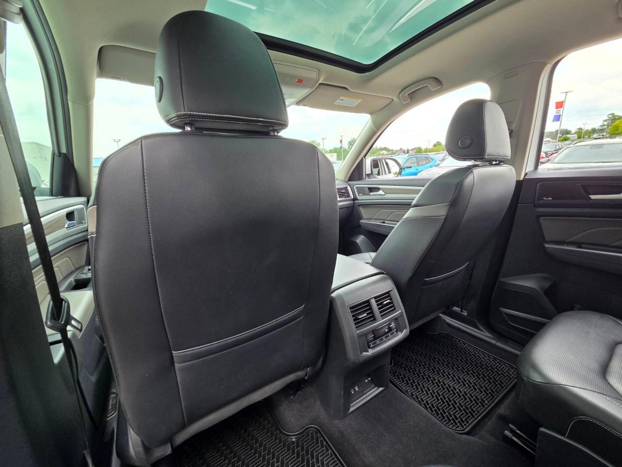 2022 Volkswagen Atlas Highline 3.6 FSI 4MOTION Photo