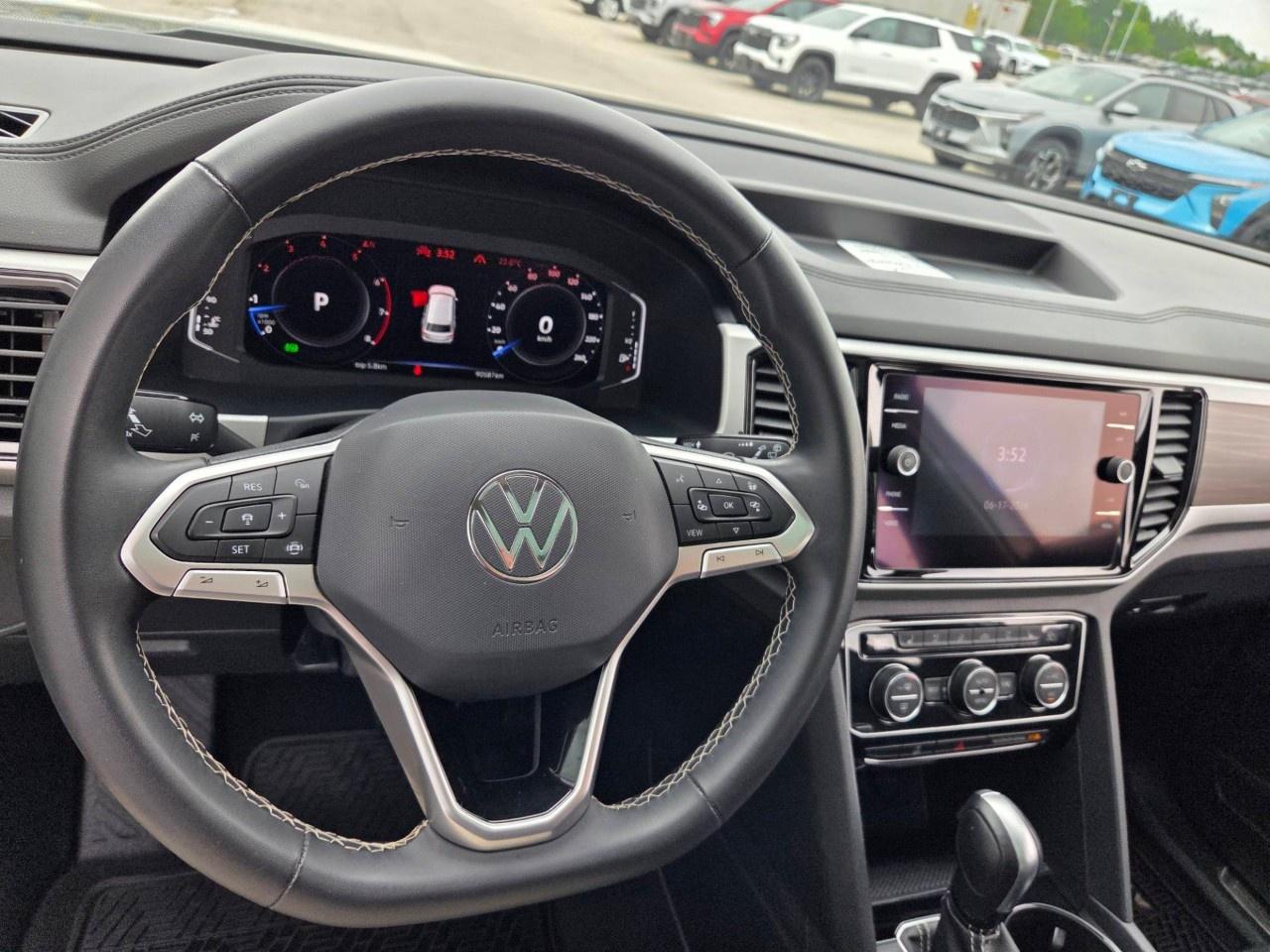 2022 Volkswagen Atlas Highline 3.6 FSI 4MOTION Photo