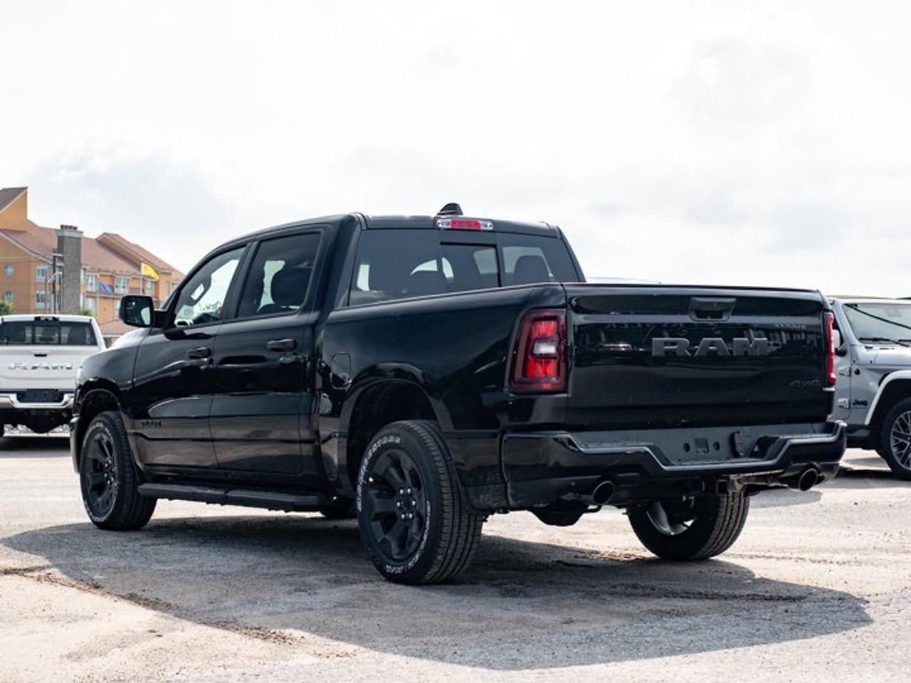 2026 RAM 1500 Express Photo