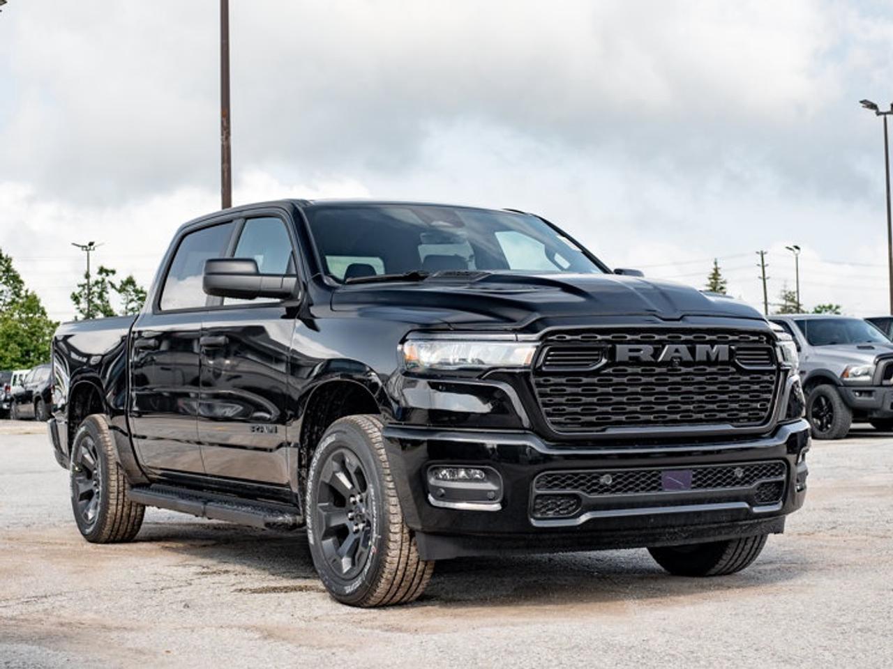 2026 RAM 1500 Express Photo