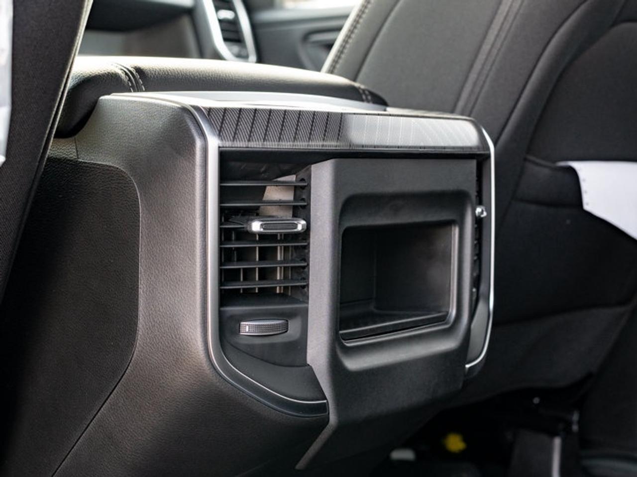2026 RAM 1500 Express Photo