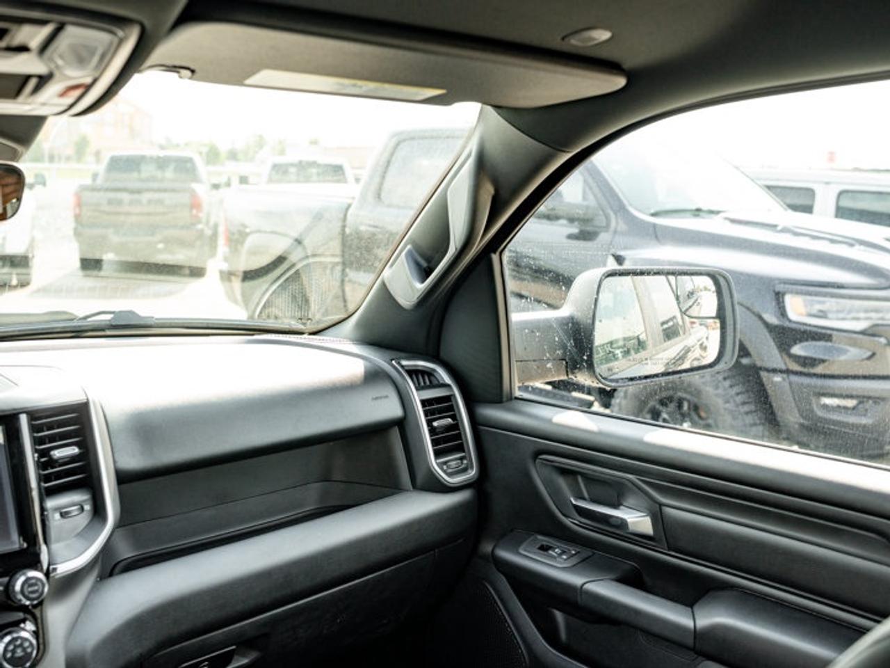 2026 RAM 1500 Express Photo