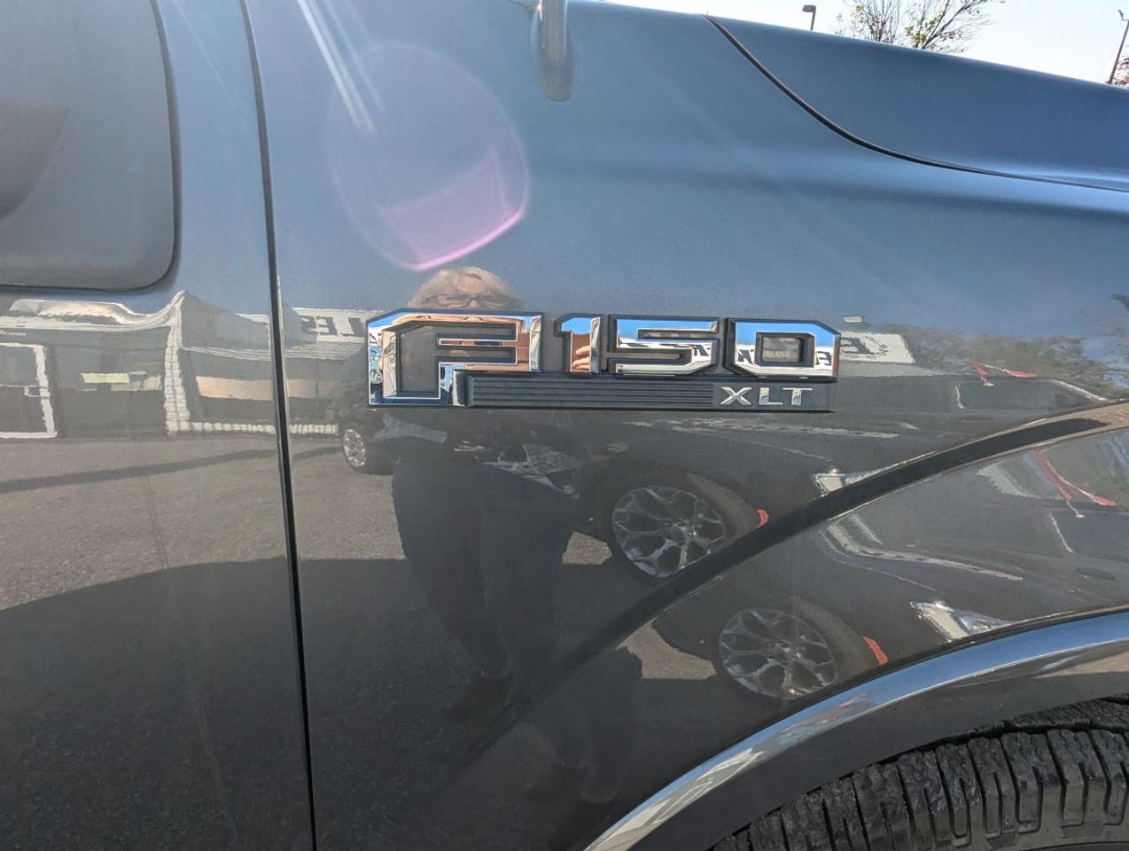 2015 Ford F-150 XLT SPORT 4X4 CREW CAB/3.5L V6 ENGINE!! Photo