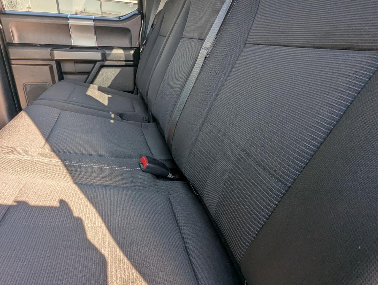 2015 Ford F-150 XLT SPORT 4X4 CREW CAB/3.5L V6 ENGINE!! Photo