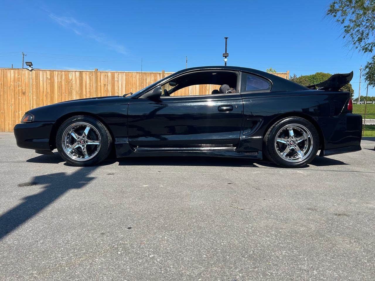 1996 Ford Mustang GT Photo