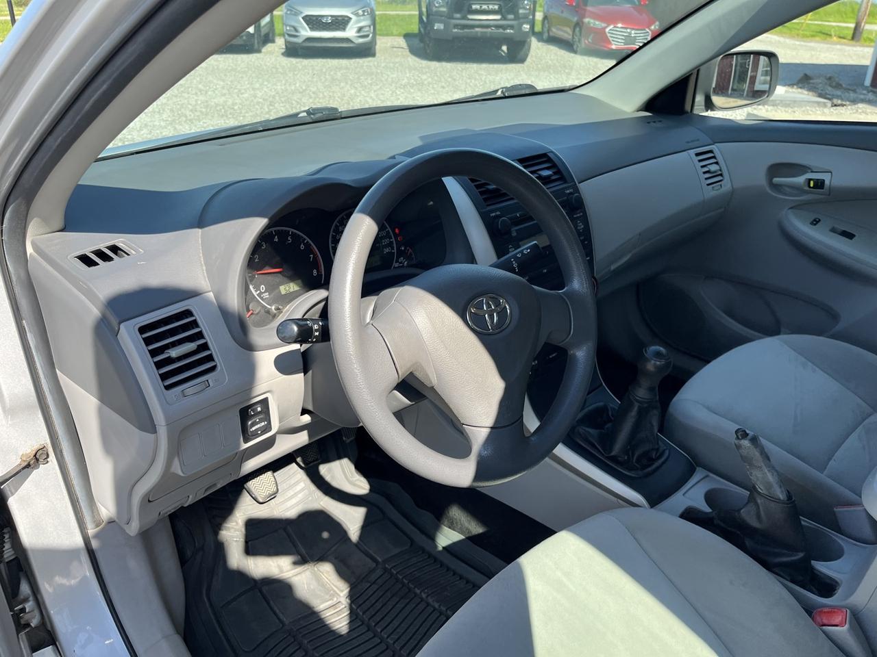 2009 Toyota Corolla Base 4-Speed AT Photo