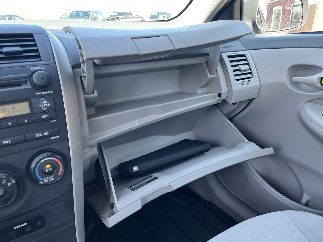 2009 Toyota Corolla Base 4-Speed AT Photo