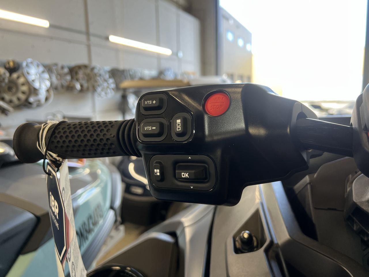 2026 Sea-Doo RTX X 325 WATERCRAFT!! Photo