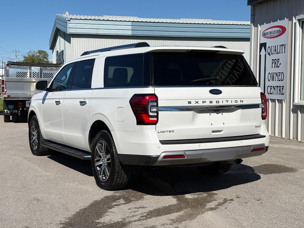 2022 Ford Expedition LIMITED MAX 4X4 Photo