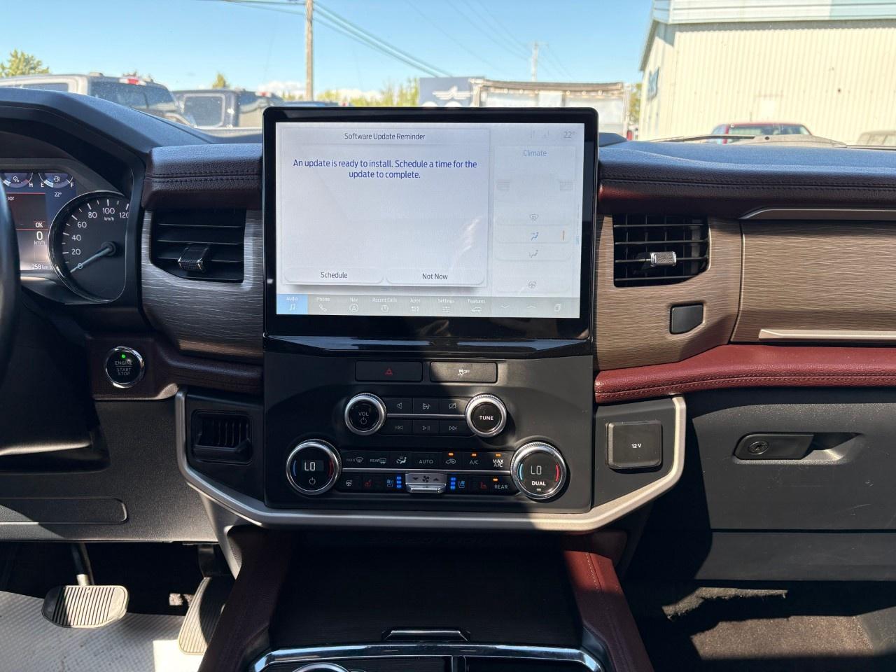 2022 Ford Expedition LIMITED MAX 4X4 Photo
