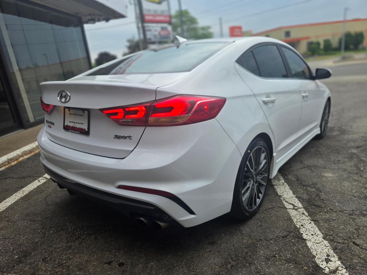 2018 Hyundai Elantra Sport Tech MANUAL | ACCIDENT FREE | LOADED Photo4