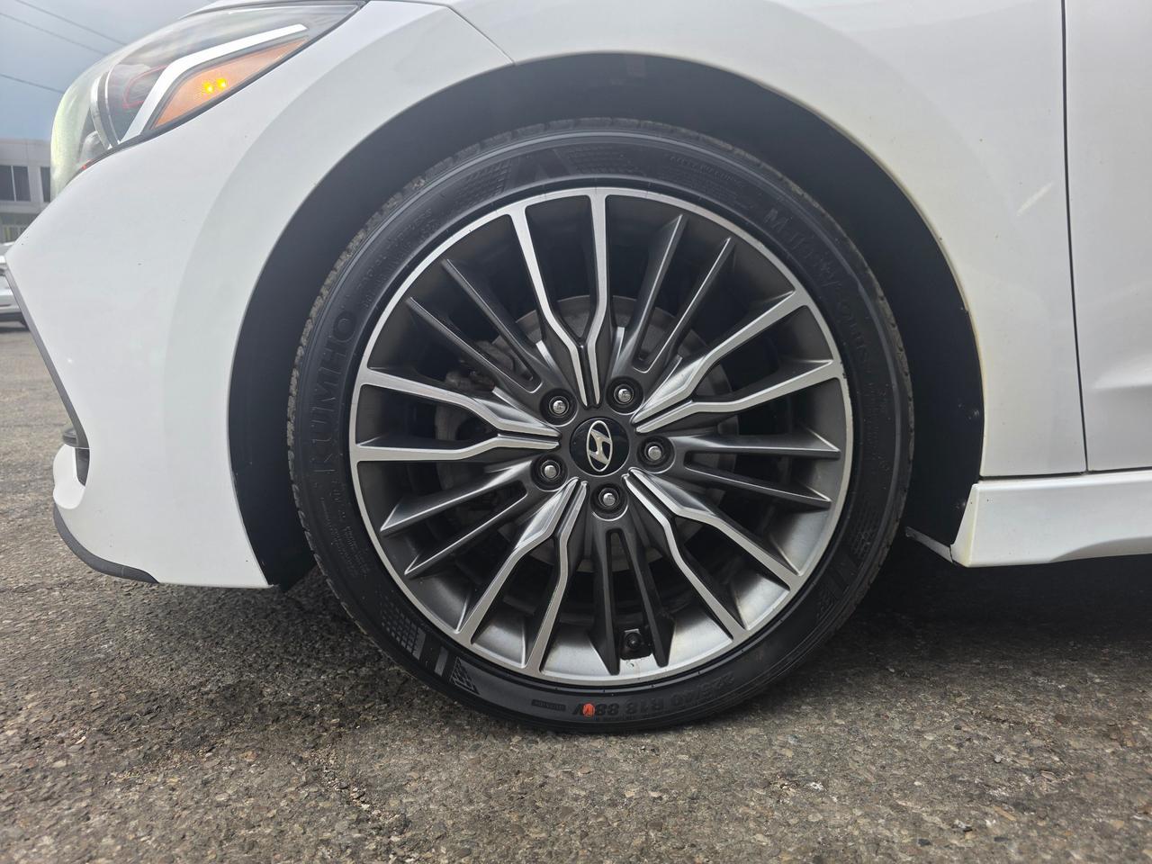 2018 Hyundai Elantra Sport Tech MANUAL | ACCIDENT FREE | LOADED Photo