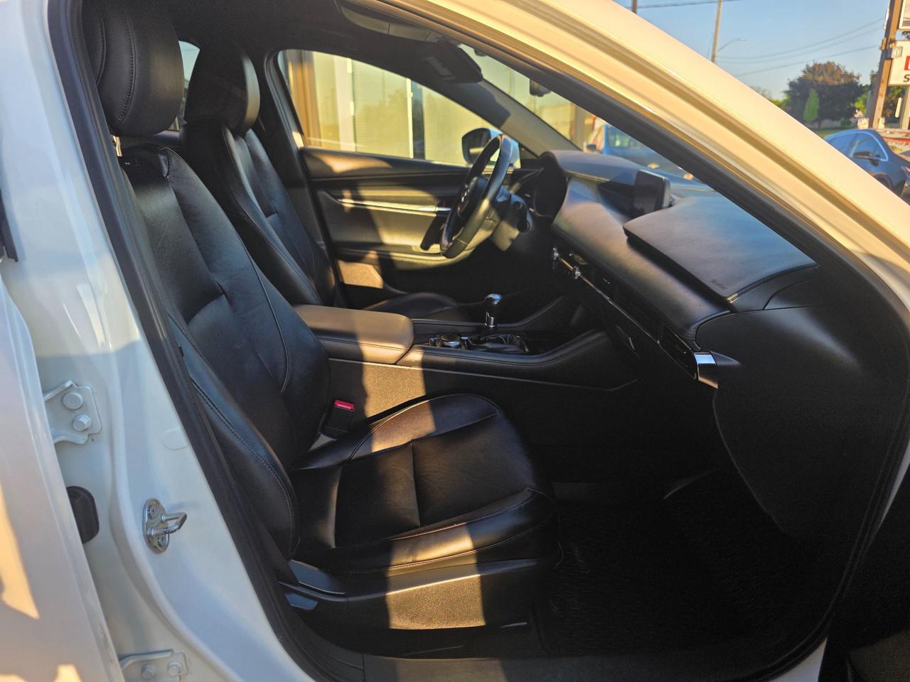 2020 Mazda MAZDA3 GT MANUAL | LOW KMS | ACCIDENT FREE Photo