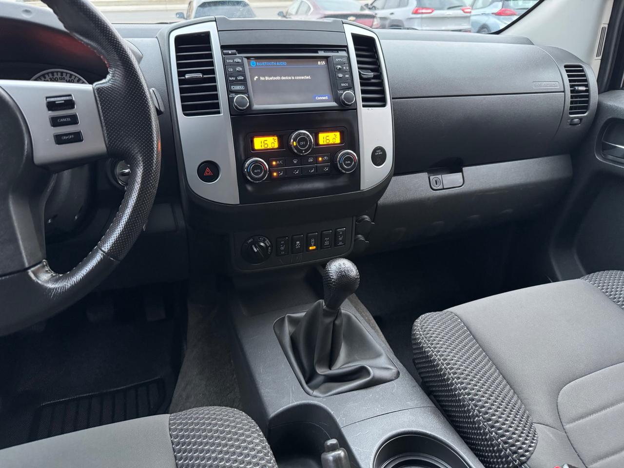 2015 Nissan Frontier MANUAL | PRO-4X | RUSTPROOFED Photo