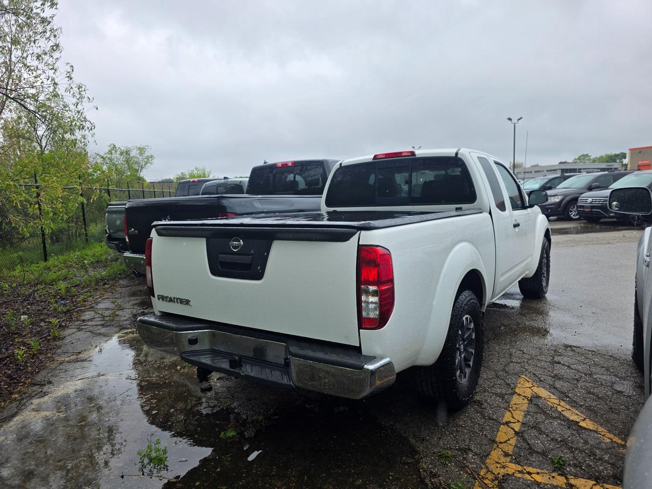 2014 Nissan Frontier 4 CYL | Excellent Service | Rustproofing History! Photo
