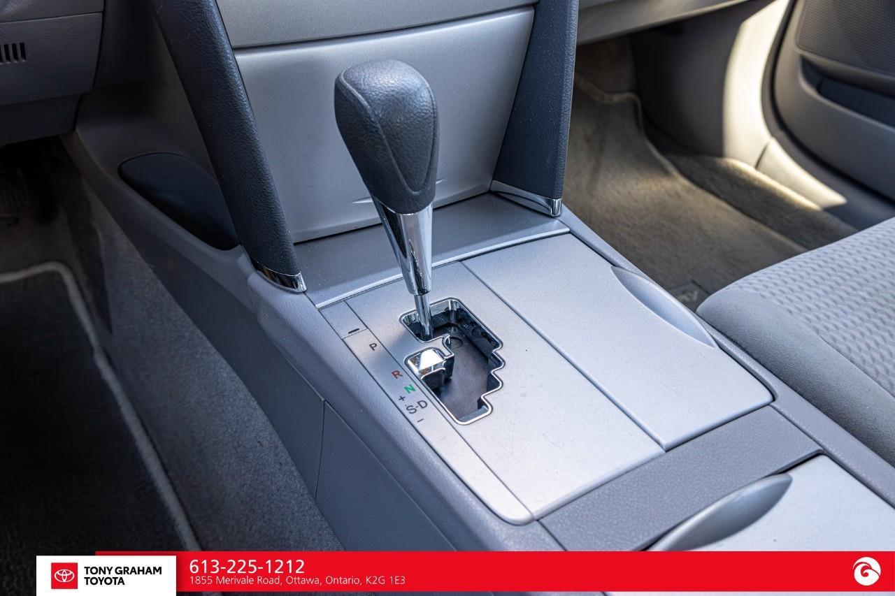 2010 Toyota Camry LE Photo