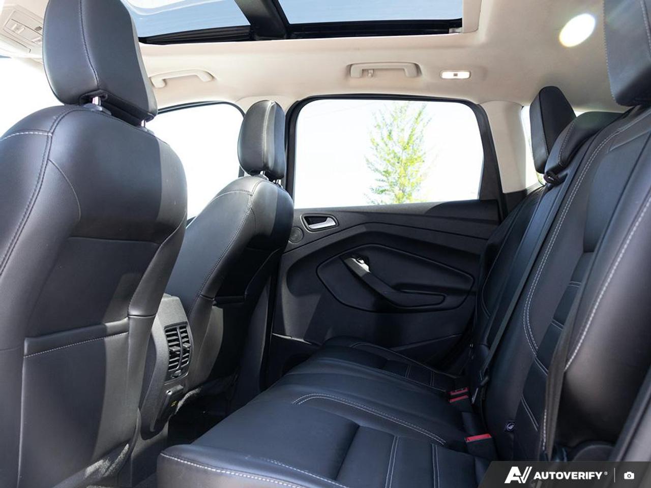 2018 Ford Escape Titanium 400A | NAVIGATION SYSTEM | FRONT DUAL A/C | KEYLES Photo