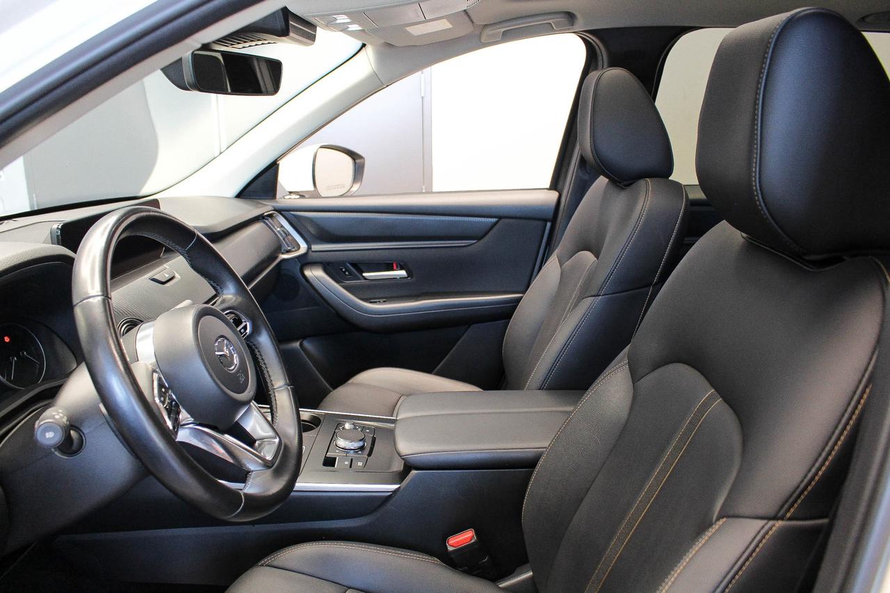 2025 Mazda CX-90 MHEV GS-L HEATED SEATS/STEERING WHEEL - APPLE CARPLAY & ANDROID AUTO - POWER LIFTGATE Photo