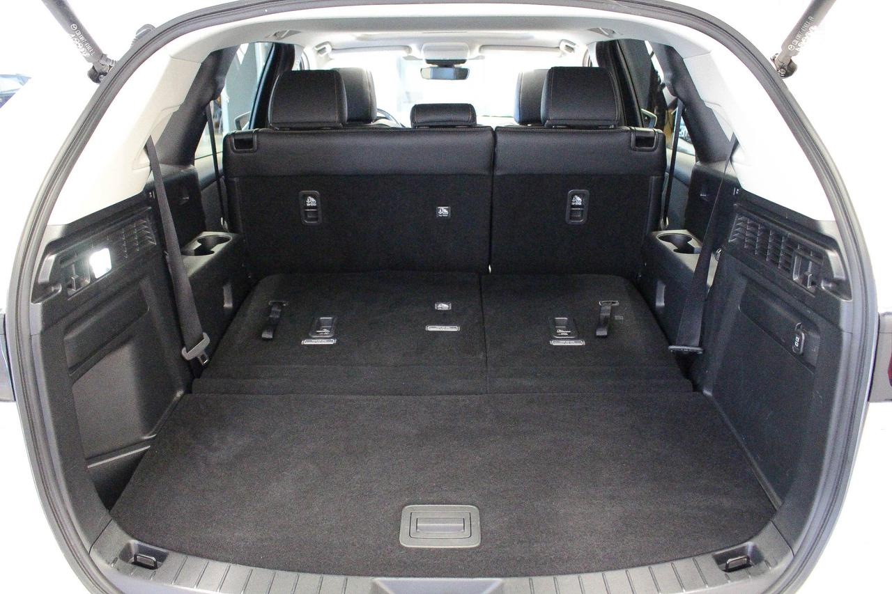 2025 Mazda CX-90 MHEV GS-L HEATED SEATS/STEERING WHEEL - APPLE CARPLAY & ANDROID AUTO - POWER LIFTGATE Photo