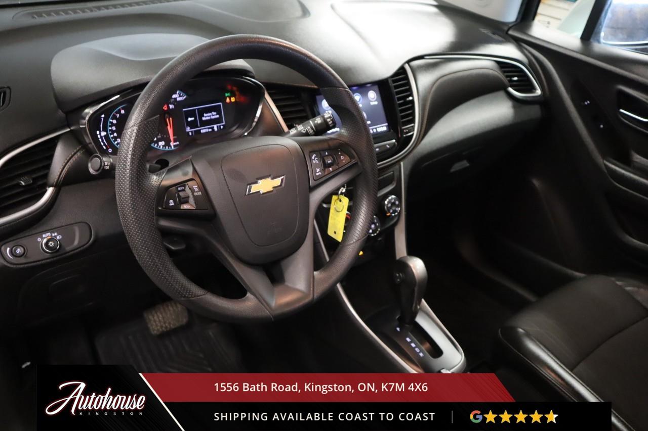 2022 Chevrolet Trax LT TURBO - REAR VISION CAMERA Photo