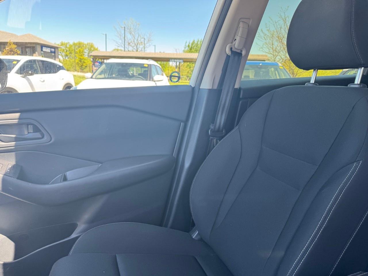 2024 Nissan Rogue AWD S Photo