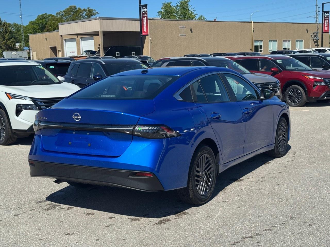 2026 Nissan Sentra SV SEDAN Photo2