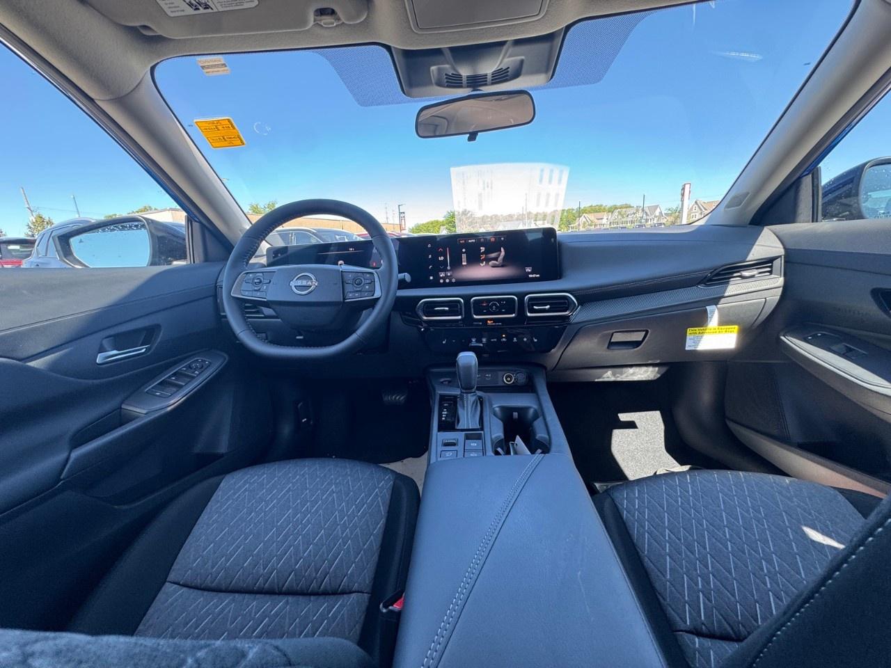 2026 Nissan Sentra SV SEDAN Photo