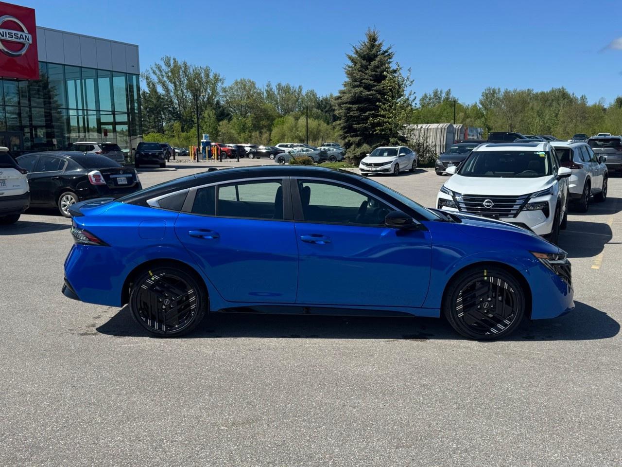 2026 Nissan Sentra SR SEDAN Photo