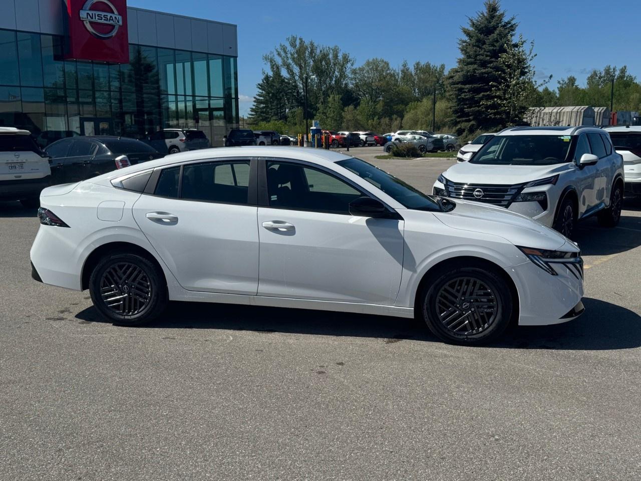 2026 Nissan Sentra SV SEDAN Photo