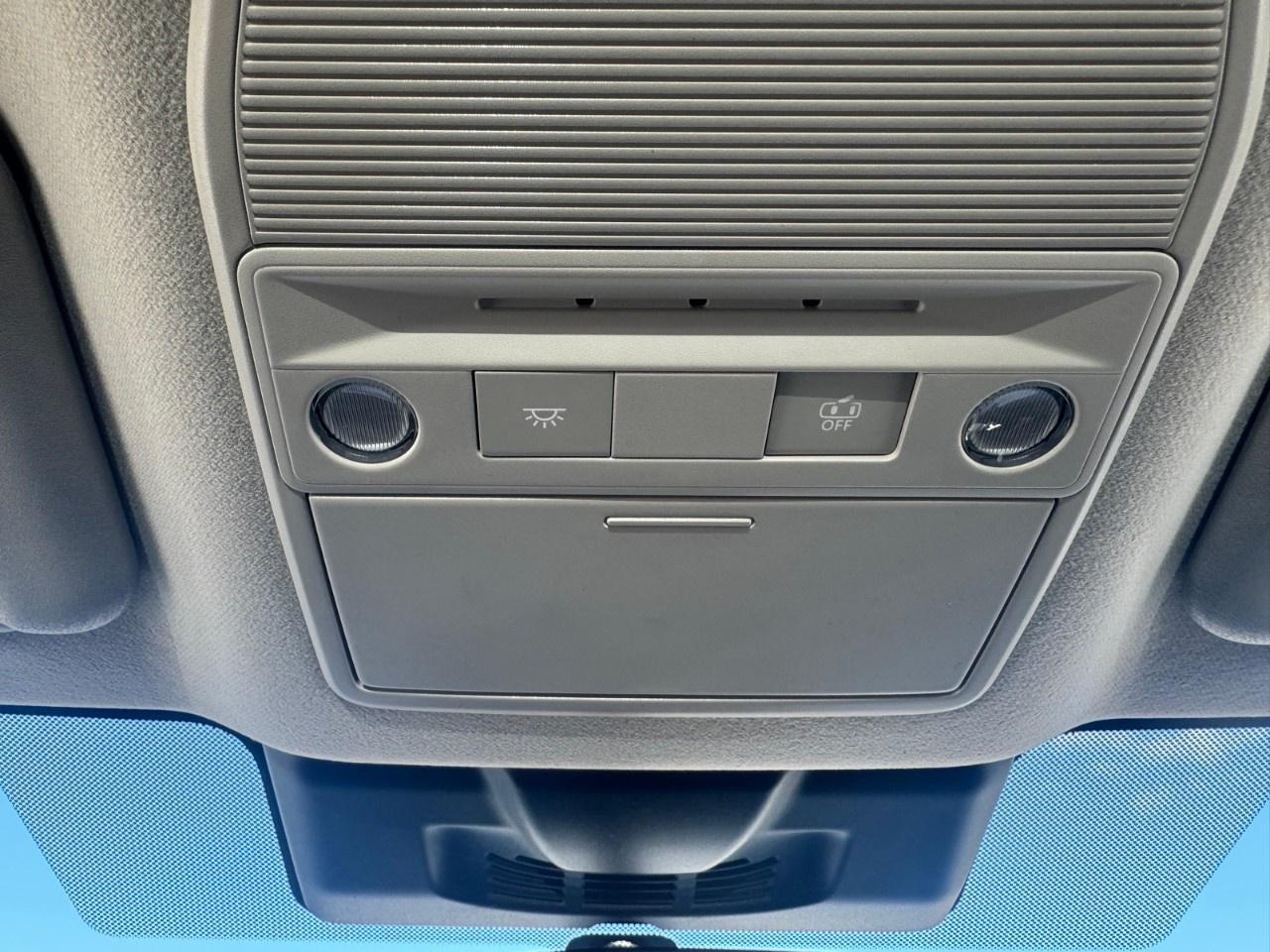 2026 Nissan Sentra SV SEDAN Photo