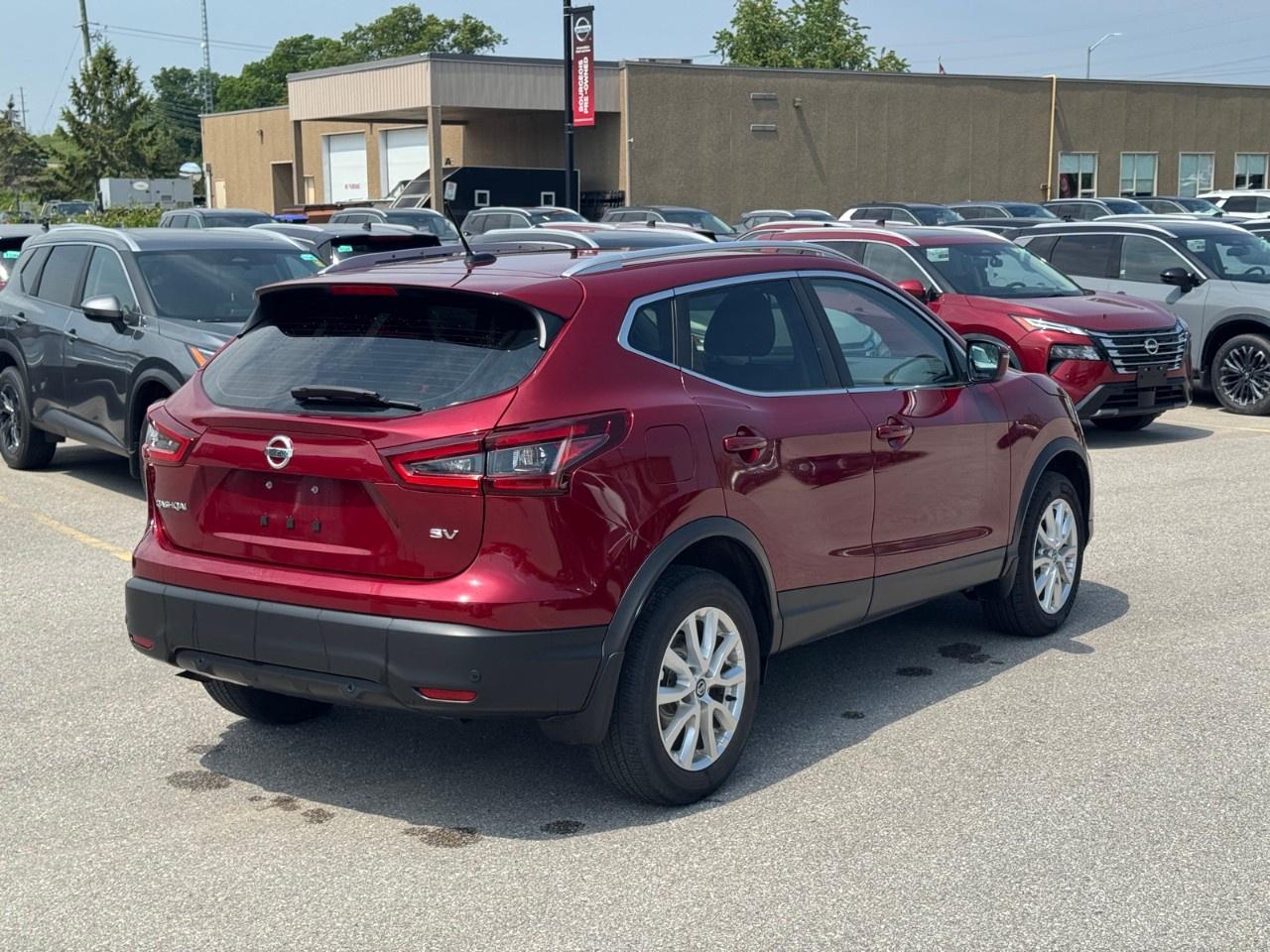 2021 Nissan Qashqai FWD SV CVT Photo